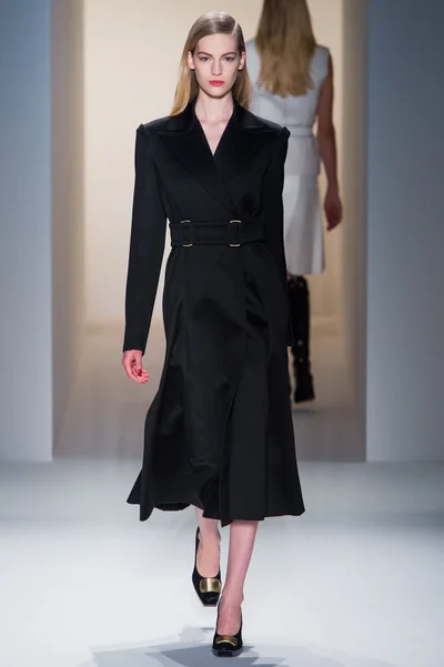 Look 28